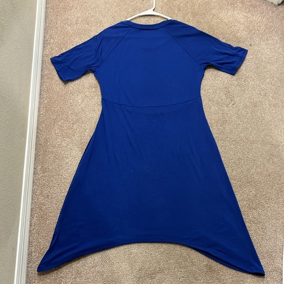 Antthony’s Blue knee length short sleeve dress - Picture 2 of 3